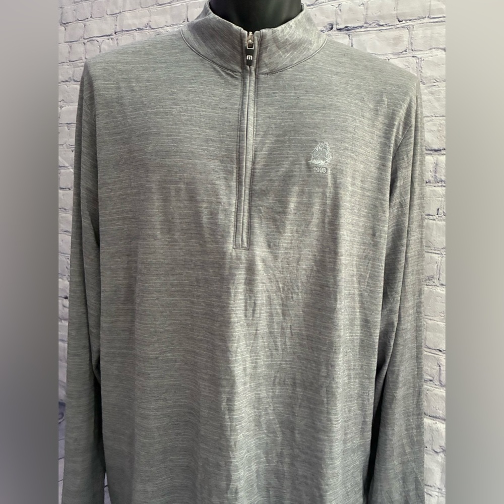 TRAVIS MATHEW mens size XL HEATER 1/4 zip